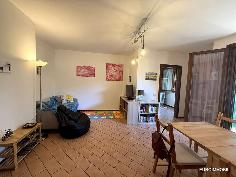 Trilocale in Via Madre Teresa di Calcutta, Traversetolo — foto 2 di 5