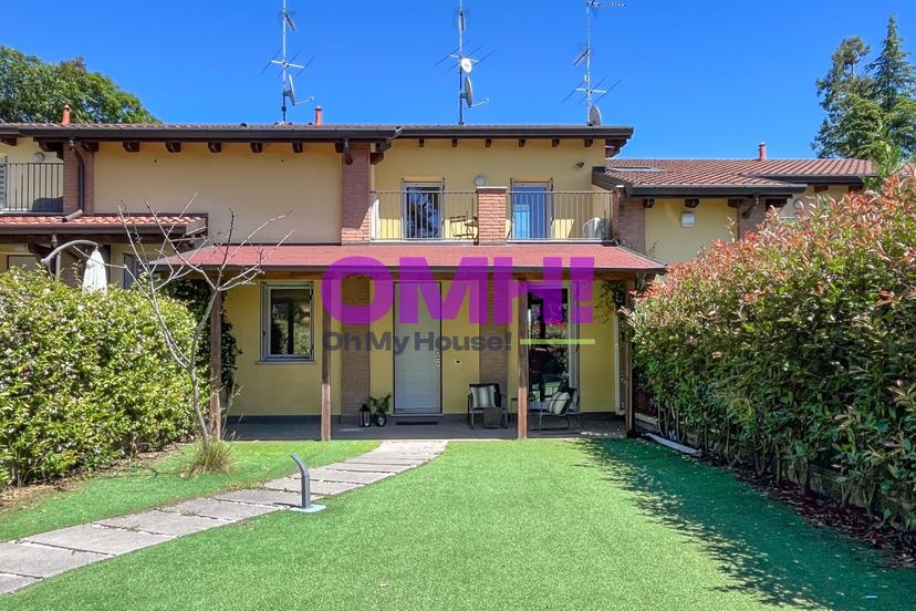 Villa a schiera in Via Brianza 25, Albavilla — foto 2 di 5