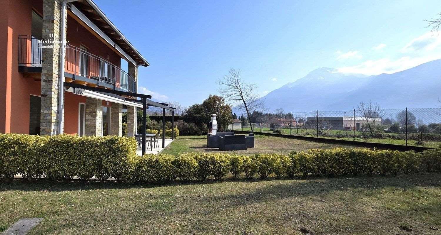 Quadrilocale in  Via Moriggia Pelascini Snc, Gravedona ed Uniti