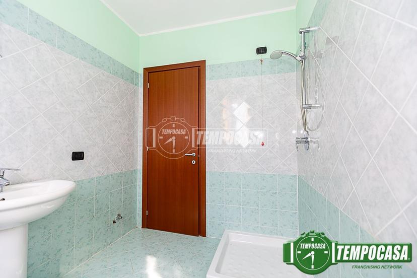 Villa a schiera in Vicolo Madre Teresa di Calcutta, Ripalta Arpina — foto 2 di 5
