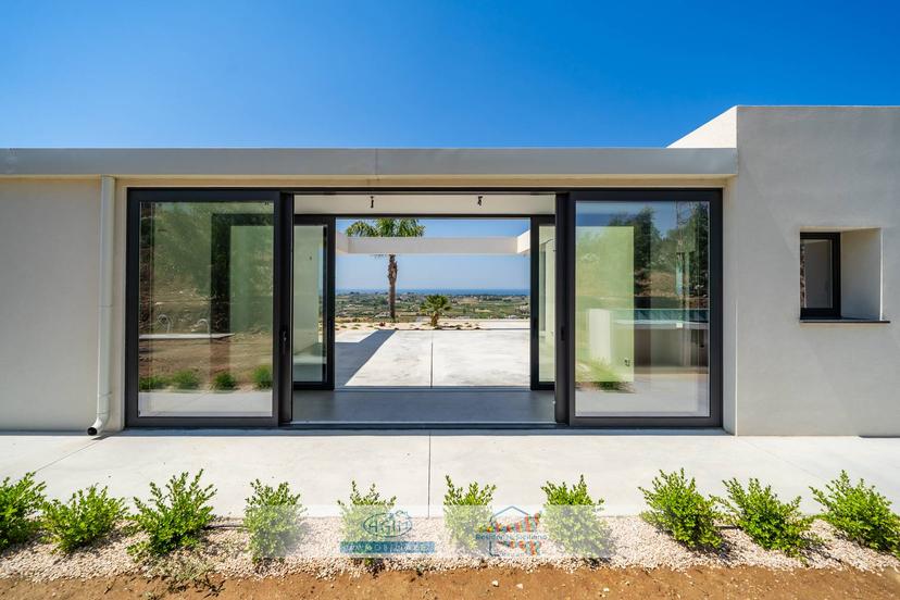Villa in Contrada Lido Fiori Snc, Menfi — foto 2 di 5