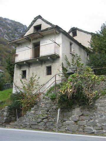 Rustico in Via alle Formazza 38, Crevoladossola