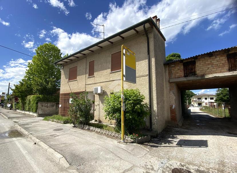 Villa in Via Albare 63, Piombino Dese — foto 2 di 5