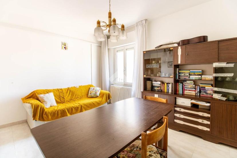 Casa indipendente in Strada Comunale Montesecco 29, Fermo — foto 2 di 5