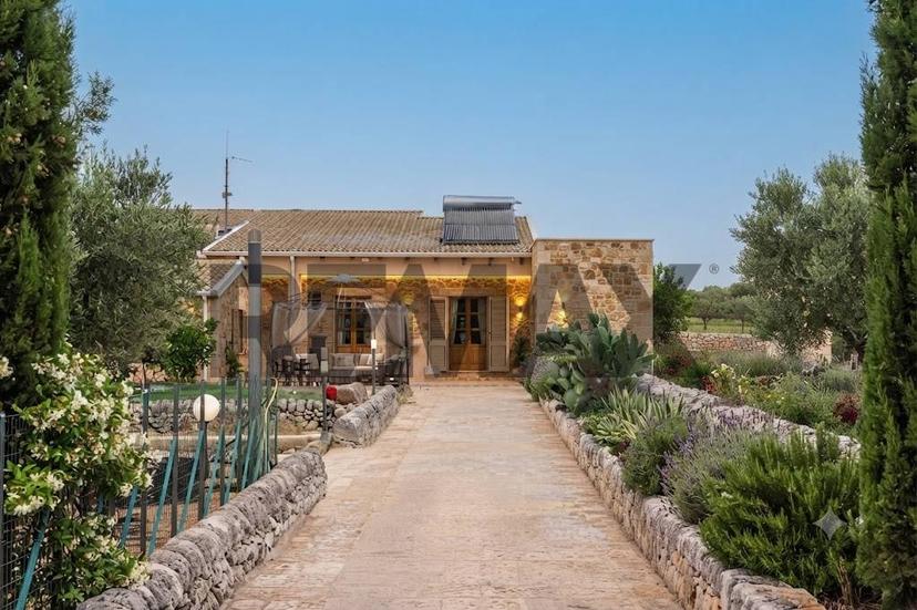 Villa in Contrada Puntarazzi Snc, Ragusa