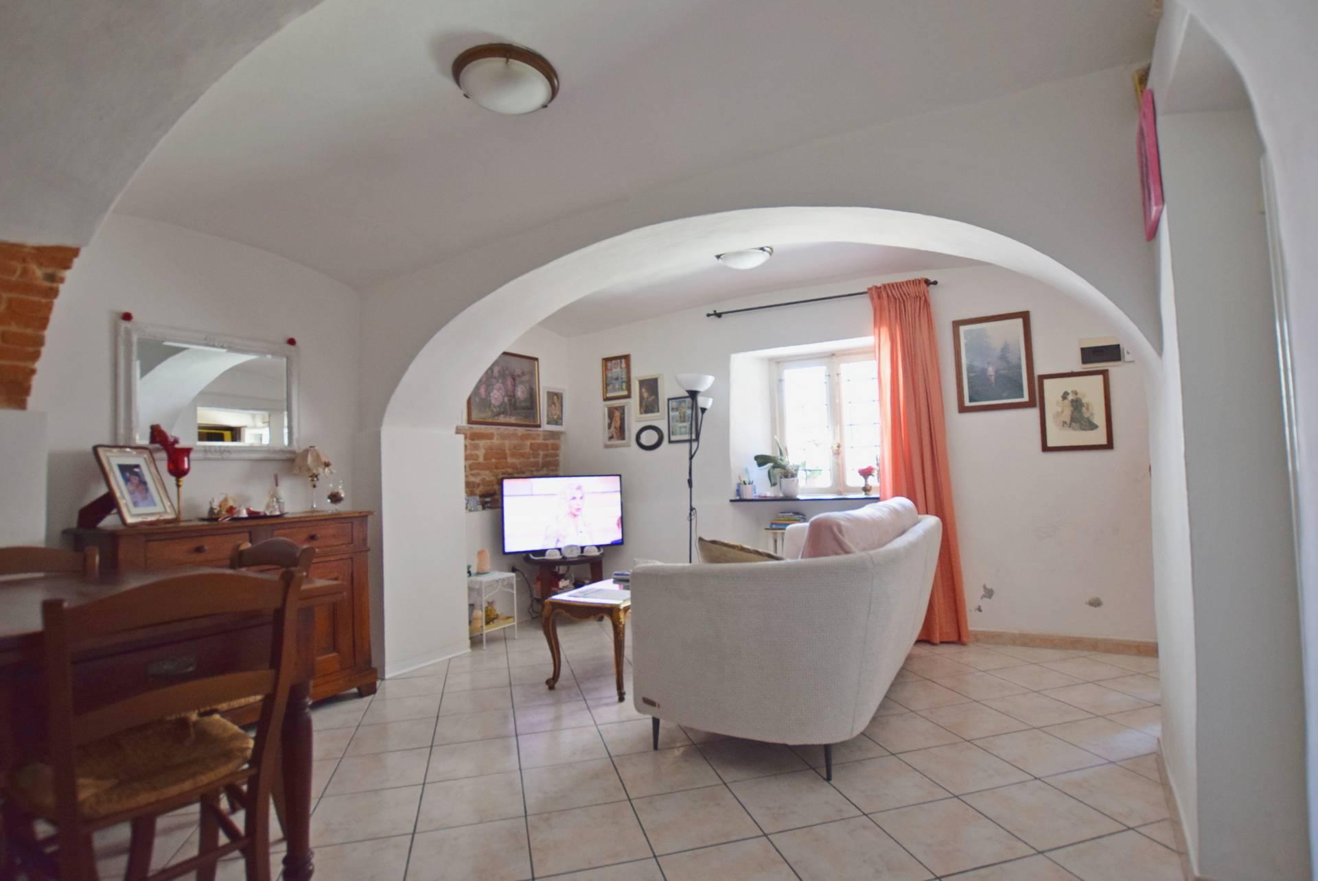 Casa indipendente in Via XX Settembre 27, Villanova Mondovì