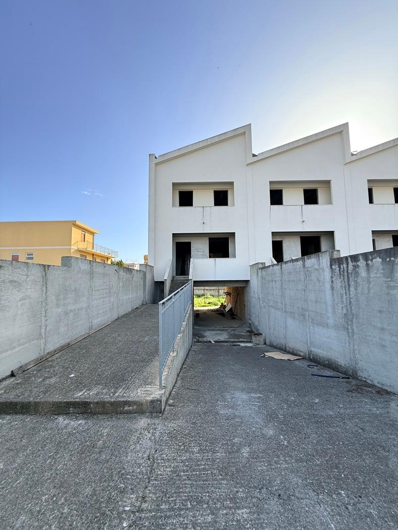 Villa a schiera in Via Statale Oreto 1, Barcellona Pozzo di Gotto