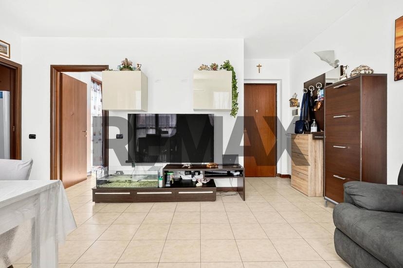 Trilocale in Via Aurelio dell\'Acqua 11, Uboldo — foto 2 di 5
