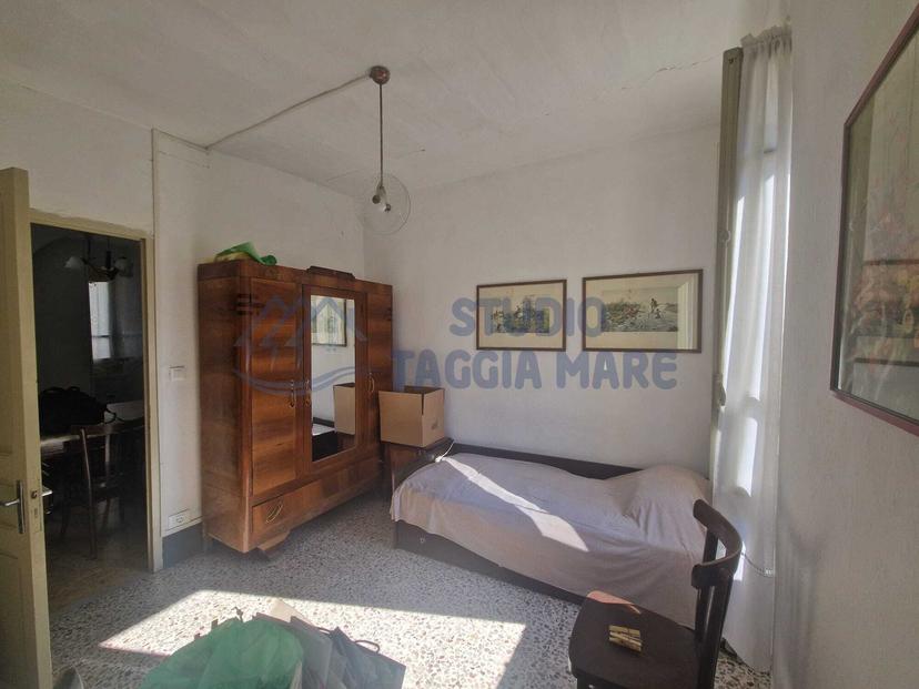 Quadrilocale in Piazza Garibaldi 13, Montalto Carpasio — foto 3 di 5
