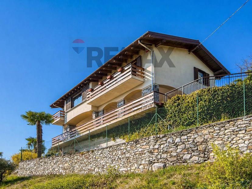 Casa indipendente in Via alle Alpi, Ghiffa — foto 2 di 5
