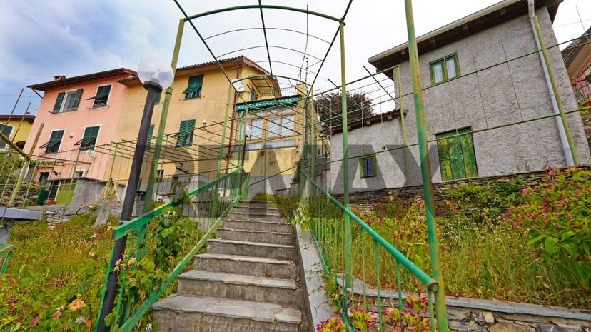 Casa indipendente in Via Serro 4, Avegno — foto 3 di 5