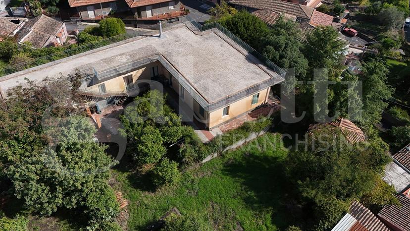Casa indipendente in Via De Pretis, Santa Venerina — foto 2 di 5
