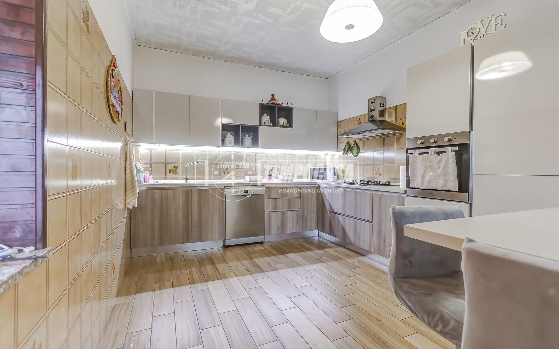 Casa indipendente in Vicolo Addolorata 22, Cardano al Campo
