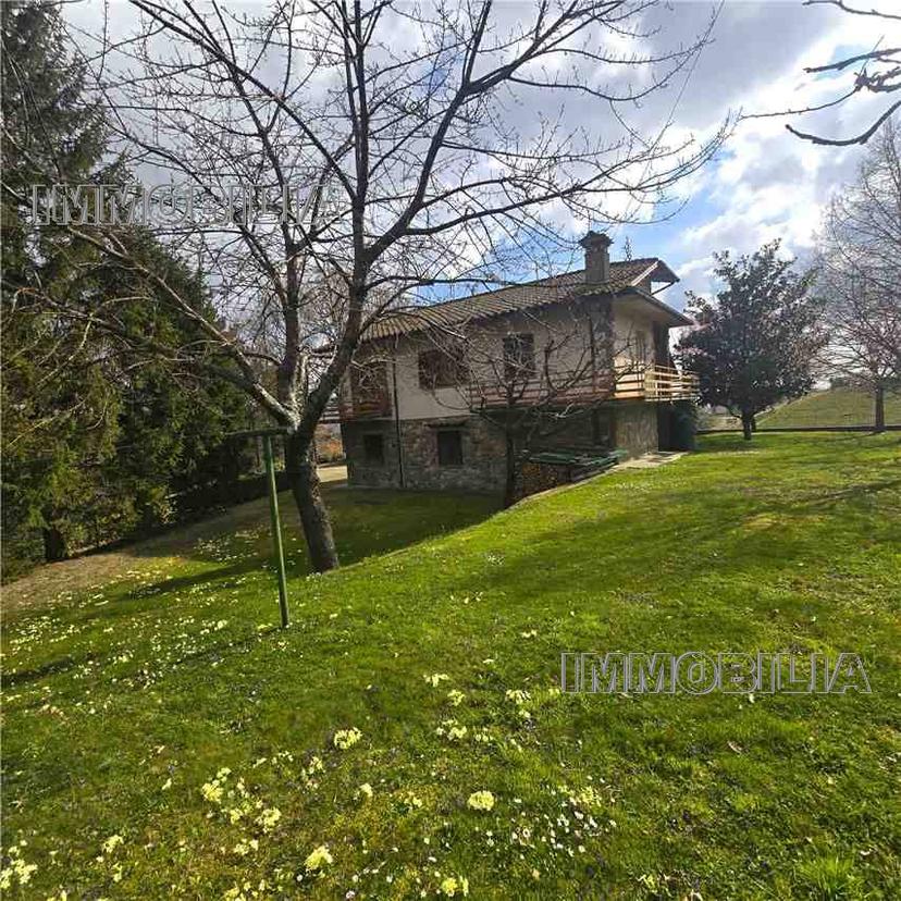 Casa indipendente, Caprese Michelangelo — foto 2 di 5