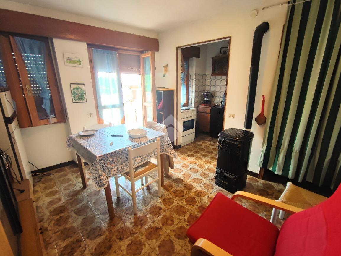Casa indipendente in Frazione Salogni 1, Fabbrica Curone