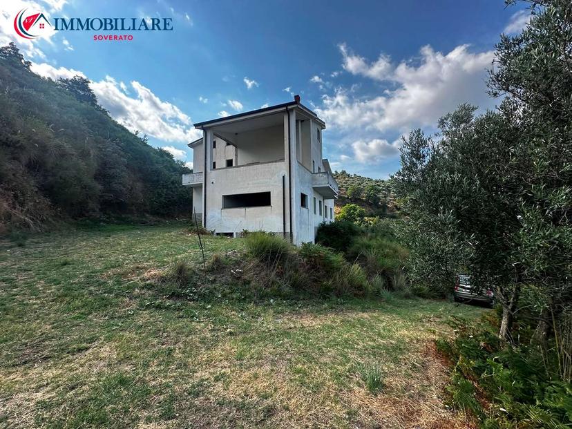 Villa unifamiliare, Gasperina — foto 2 di 5