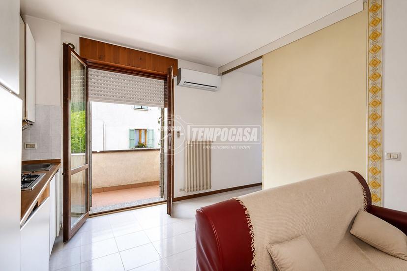 Monolocale in Via Zanichelli, Reggio nell'Emilia