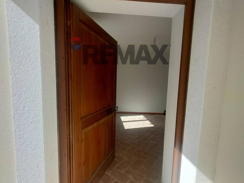Casa indipendente in Viale Rimembranza 22, Fagnano Alto — foto 2 di 5