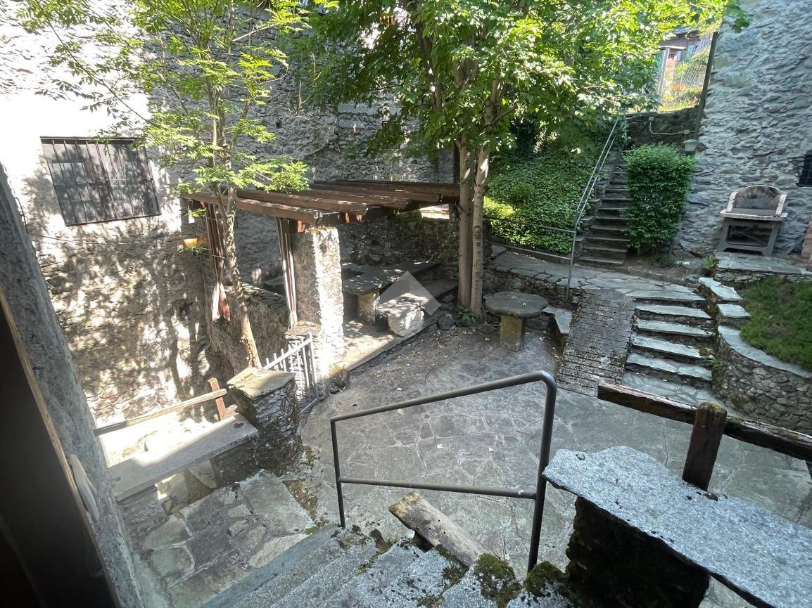 Casa indipendente in Vicolo delle Ginestre 26, Cercino