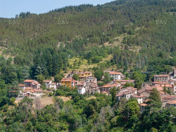 Terratetto unifamiliare in Via Asqua, Poppi — foto 4 di 5