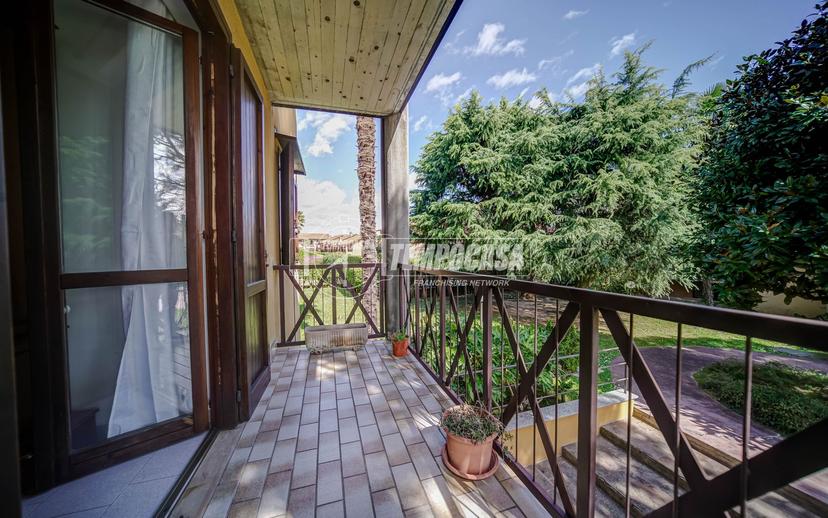 Trilocale in Via Amerigo Vespucci 15, Jerago con Orago — foto 2 di 5