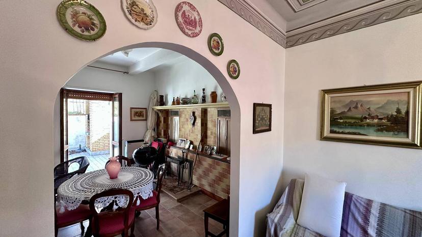 Casa indipendente in Via Cesare Battisti Snc, Villa Santa Lucia degli Abruzzi — foto 3 di 5