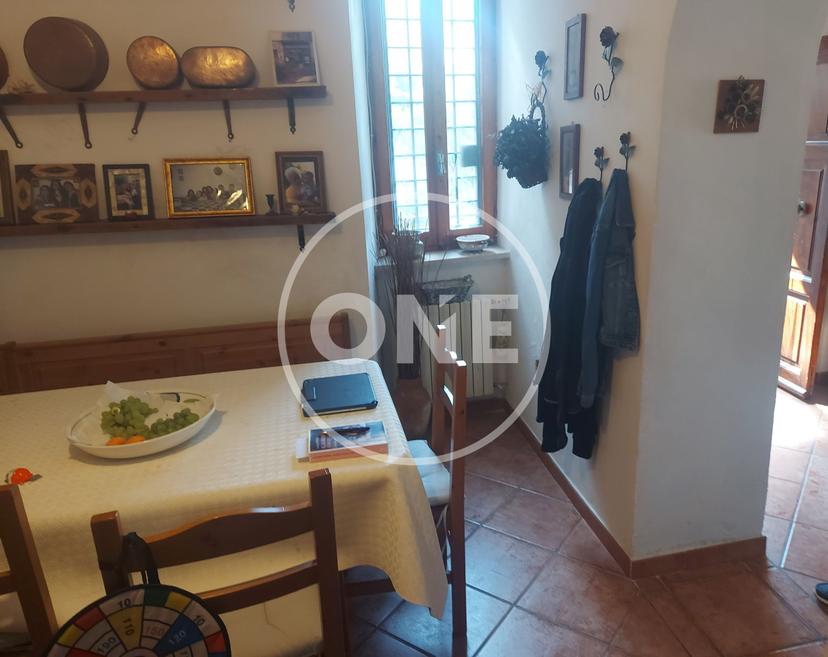 Appartamento in Via Don Domenico Berardinetti 2, Sante Marie — foto 2 di 5