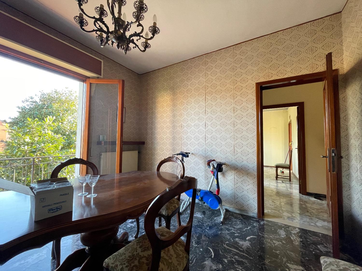 Villa in Via Dante, Besenzone
