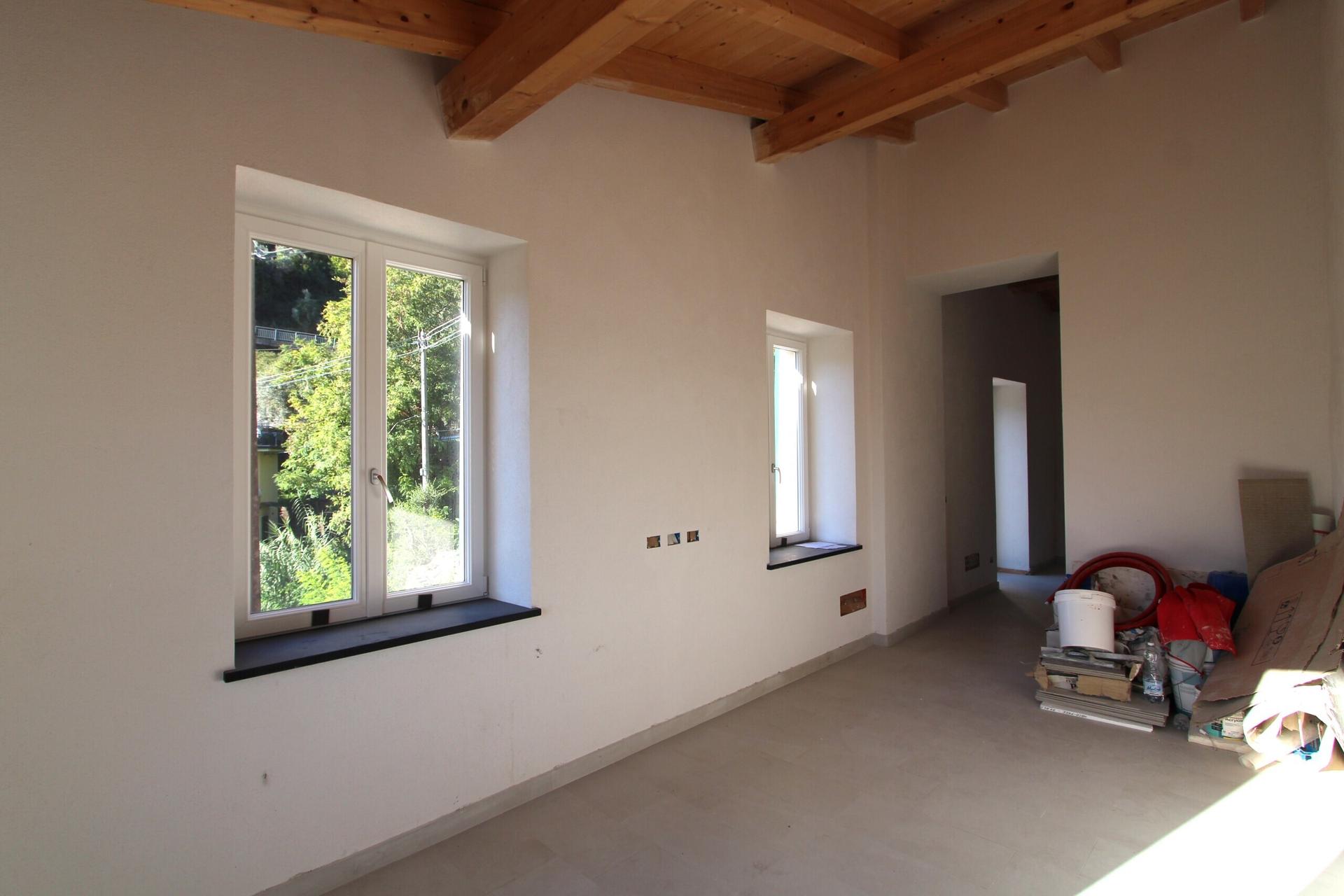 Villa a schiera, Avegno