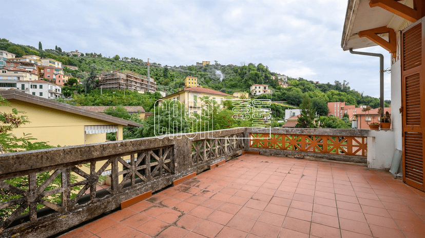 Attico in Via Carbognano 3 ° Traversa 19, Lerici