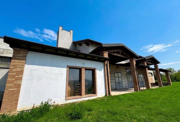 Villa in Località Vermietta 5, Montalto Pavese