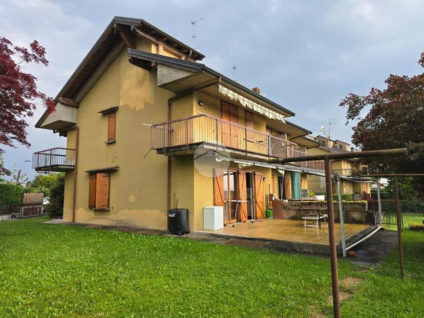 Villa a schiera in Via U. Foscolo 18, Bagnatica — foto 5 di 5