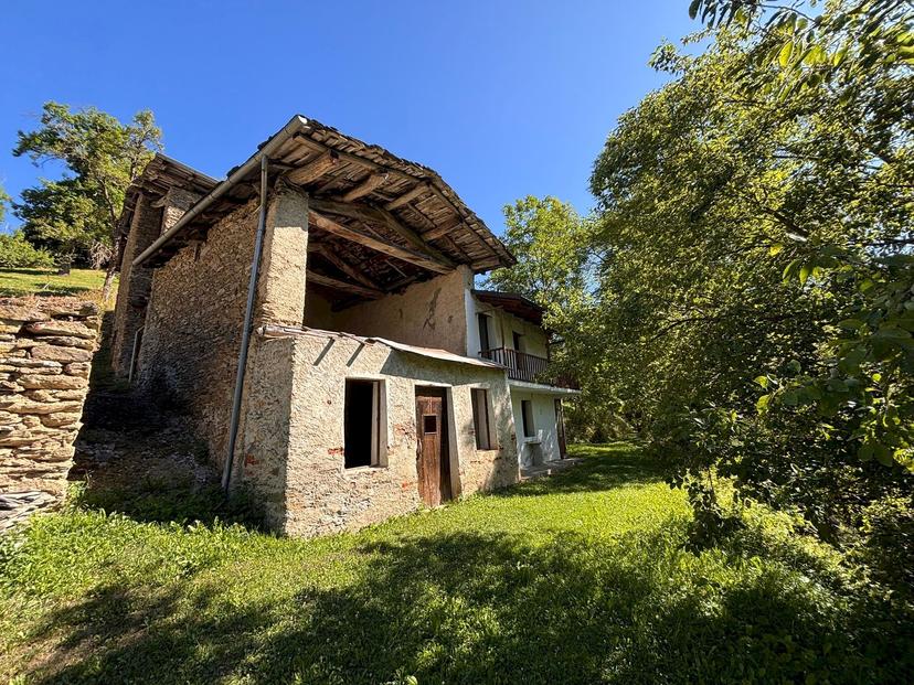 Rustico in Frazione Santa Lucia, Monterosso Grana — foto 4 di 5