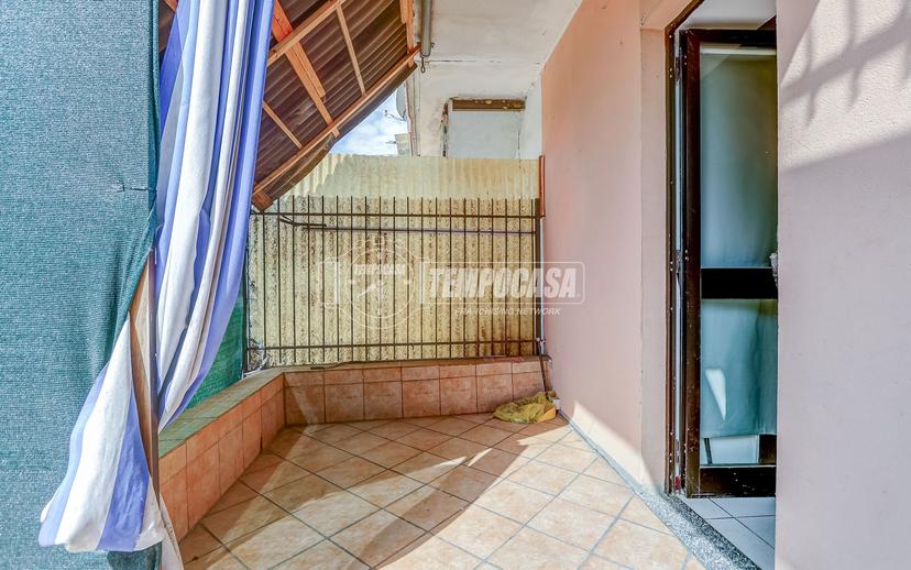 Casa indipendente in Via Maggiora, Borgomanero — foto 3 di 5