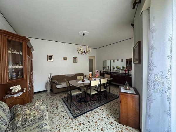 Trilocale in Via Asti, Canelli