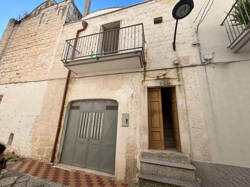 Casa indipendente in Piazza Umberto I 48, Ceglie Messapica — foto 2 di 5