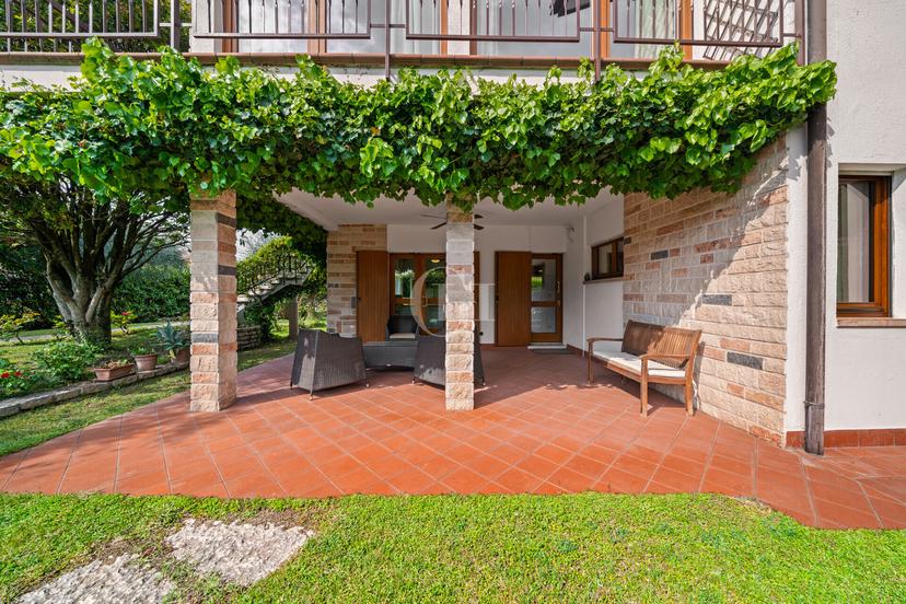 Villa unifamiliare, Lazise — foto 2 di 5