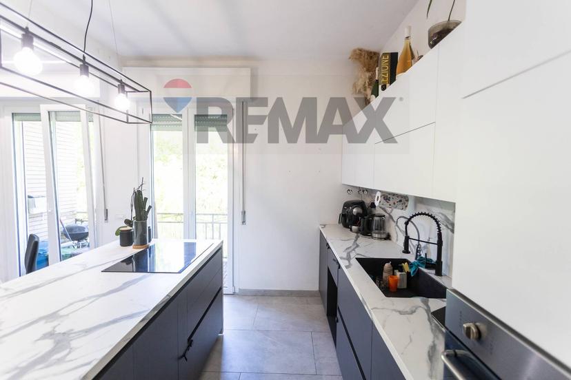 Trilocale in Viale Edoardo Porro 19, Salsomaggiore Terme — foto 4 di 5