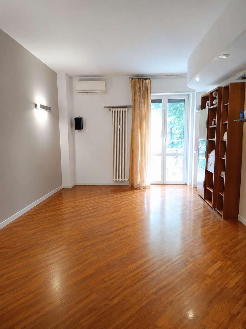 Trilocale in Piazza Gavazzi 4, Cernusco sul Naviglio — foto 3 di 5