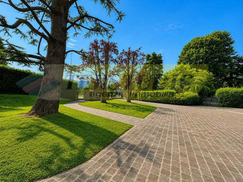 Villa in Via Alcide De Gasperi Snc, Presezzo — foto 3 di 5