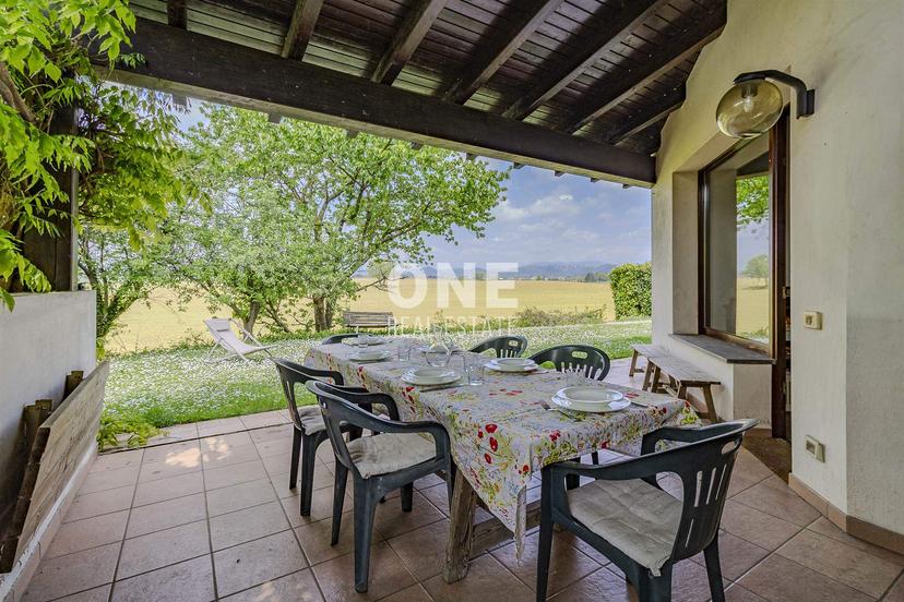 Villa in Via Dossena, Usmate Velate
