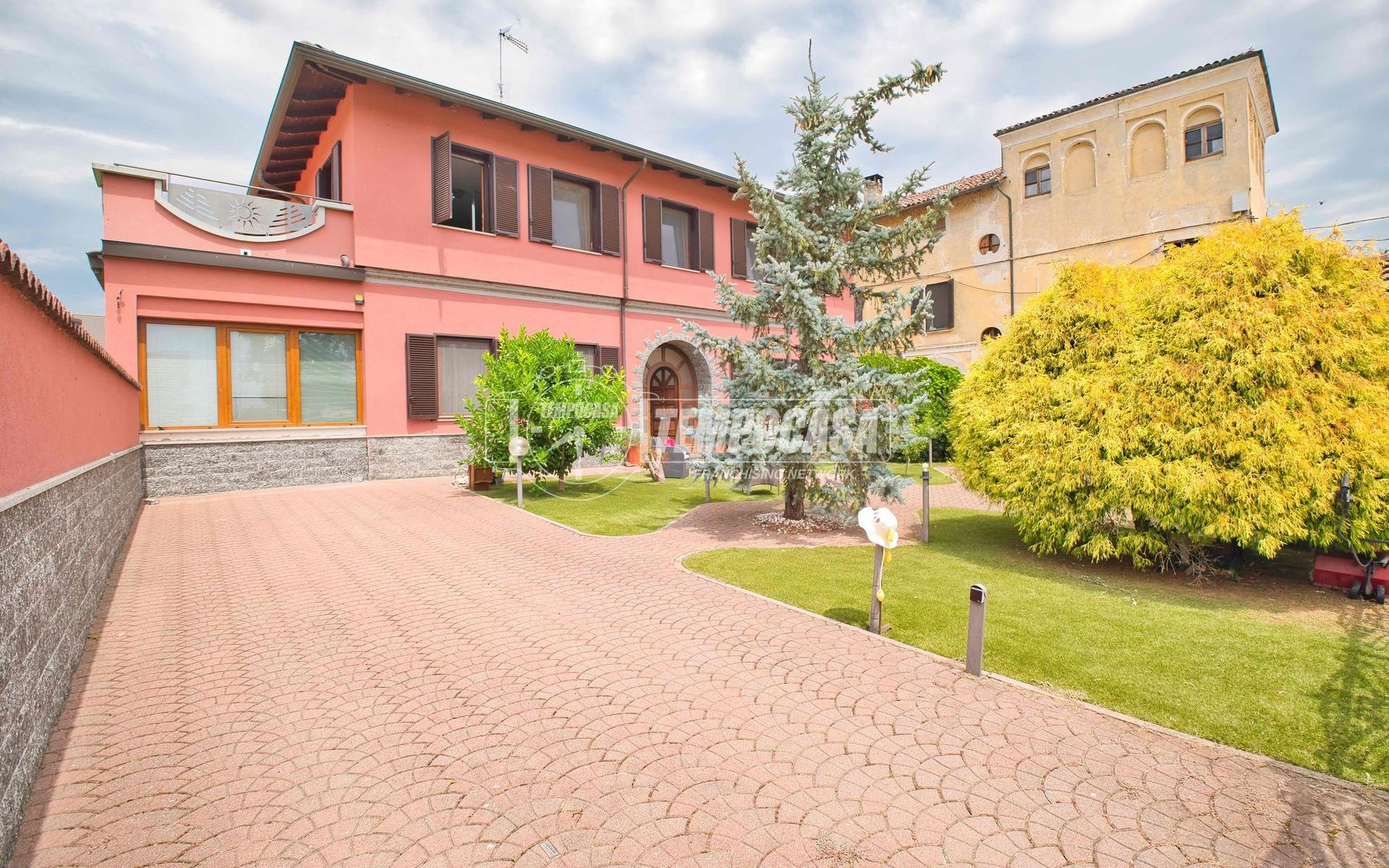 Appartamento in Via alla Chiesa, Casalino