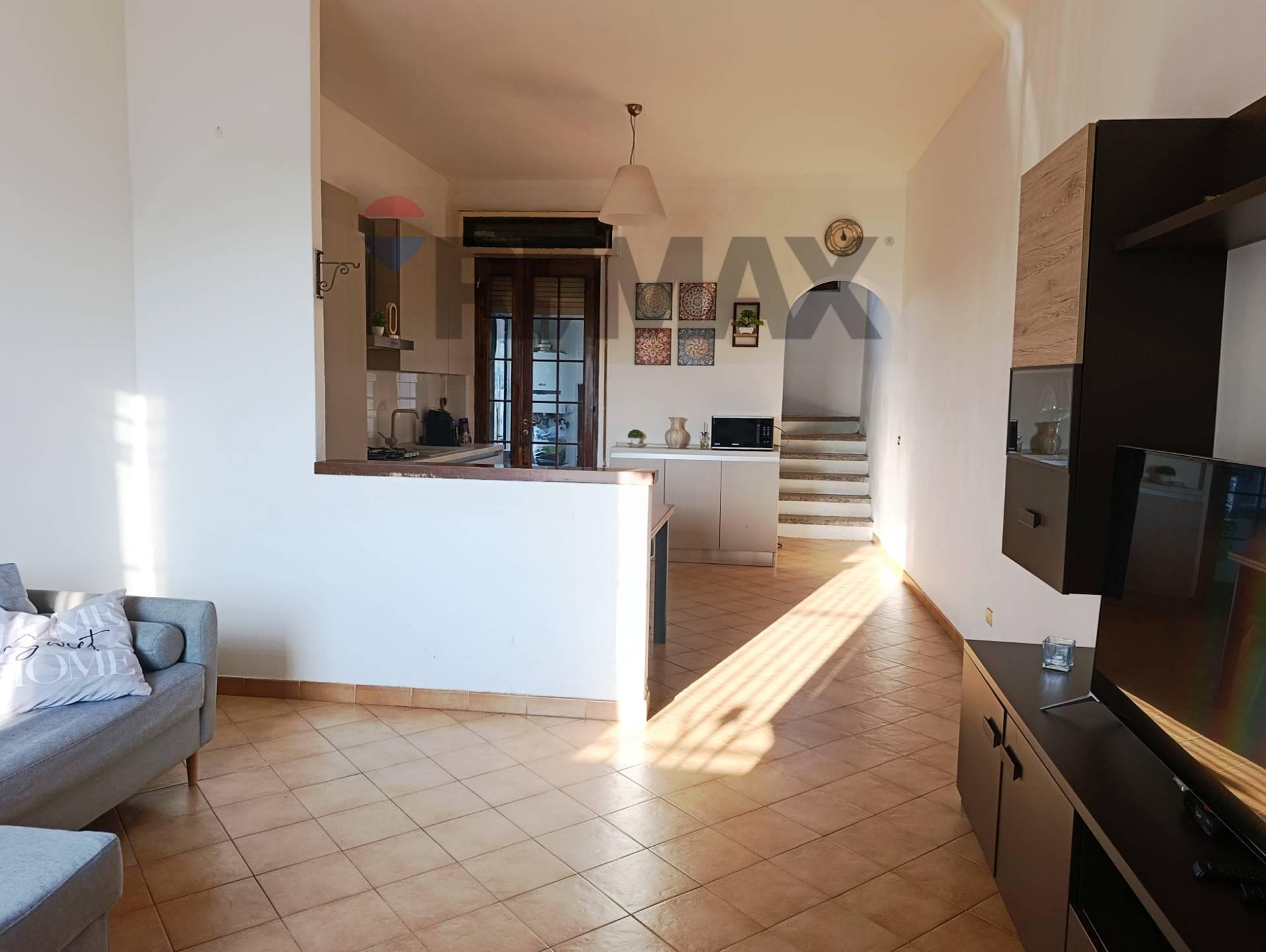 Casa indipendente in Via Pavia 36, Bressana Bottarone