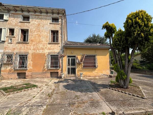 Rustico in Via Scaiole 58, San Giovanni Lupatoto — foto 2 di 5
