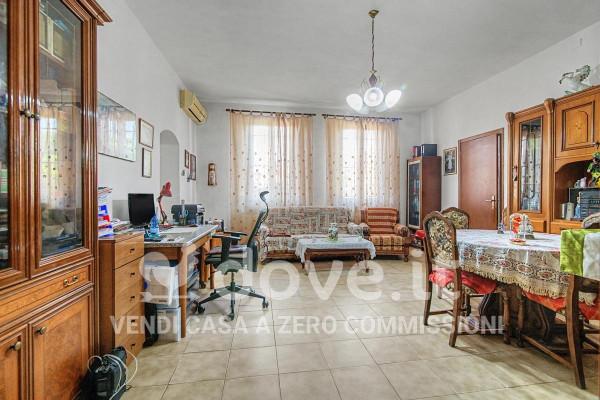 Trilocale in Via Campania 13, Vigevano