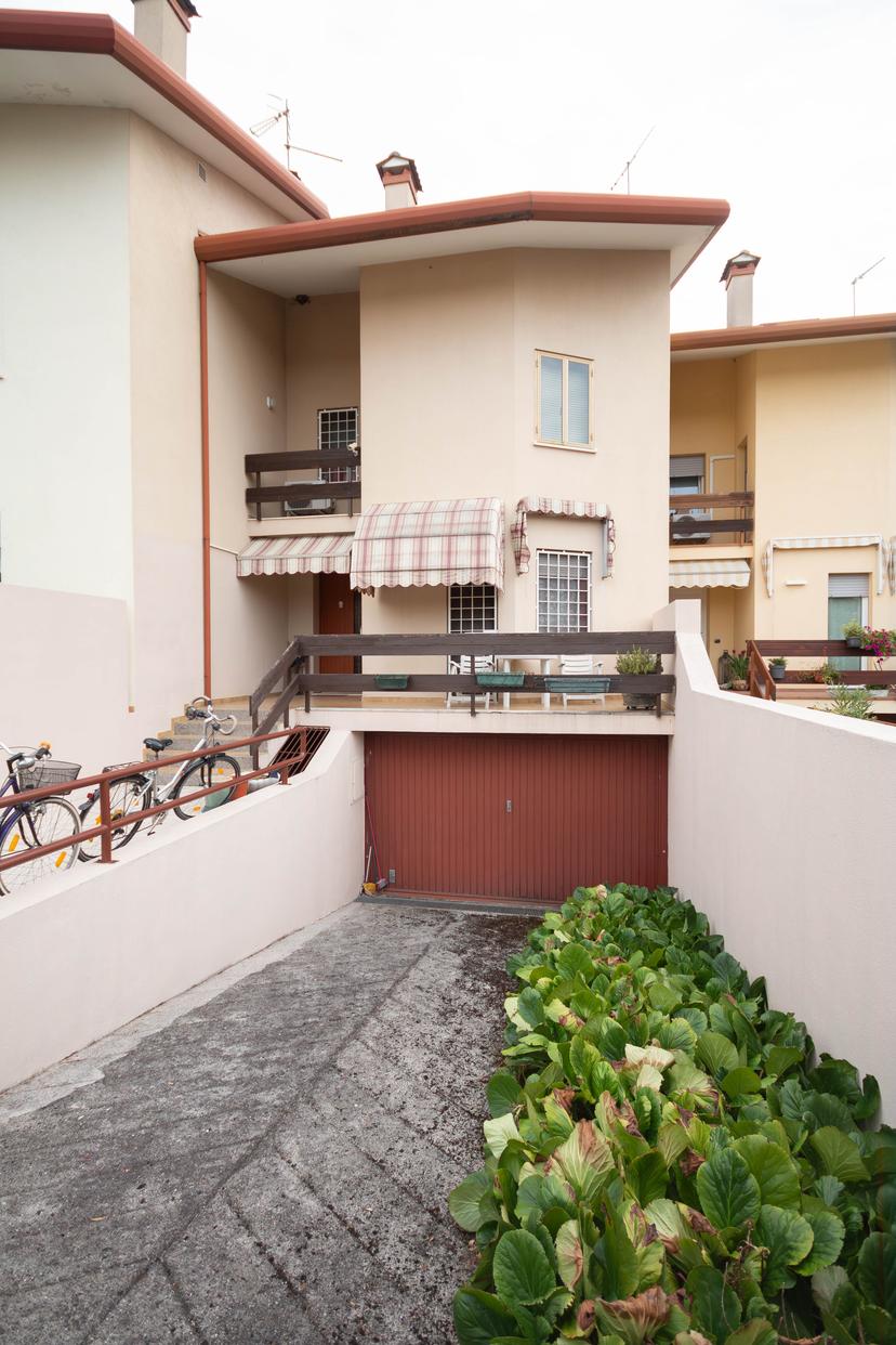 Villa a schiera, Udine