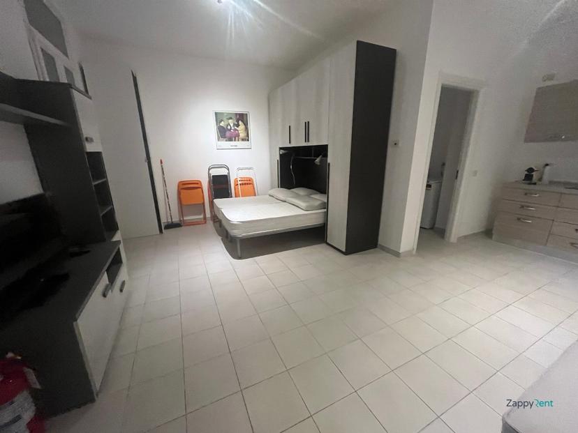 Monolocale in Via Privata Branda Castiglioni, 2, Milano