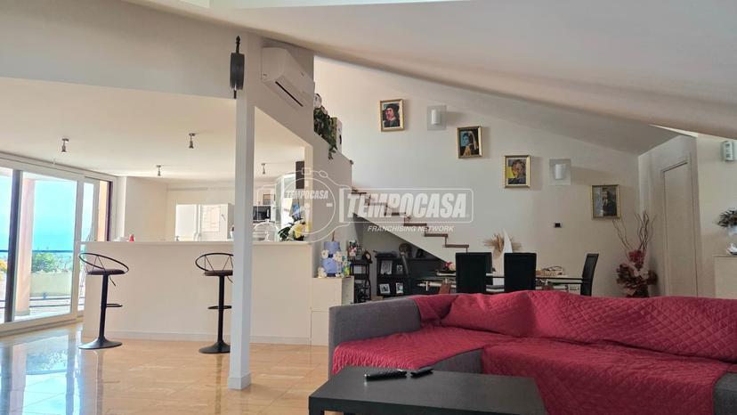 Attico in Via Giovanni Falcone 8, Vibo Valentia — foto 3 di 5