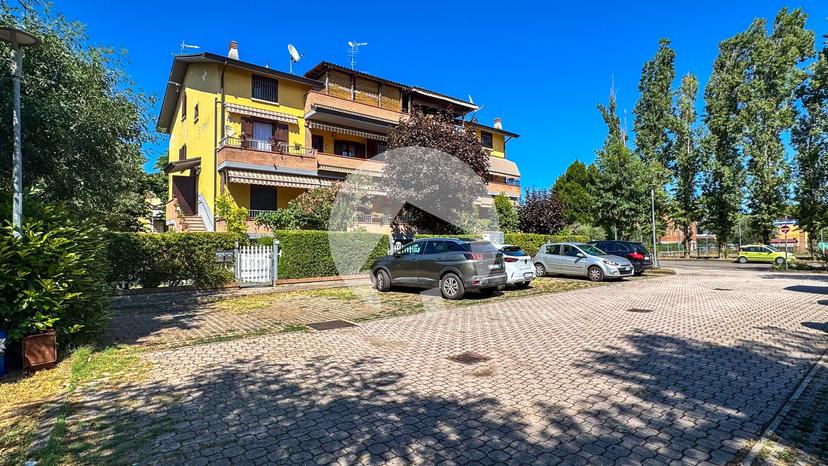 Mansarda in Via Donato Bramante 11, Reggio nell'Emilia — foto 2 di 5