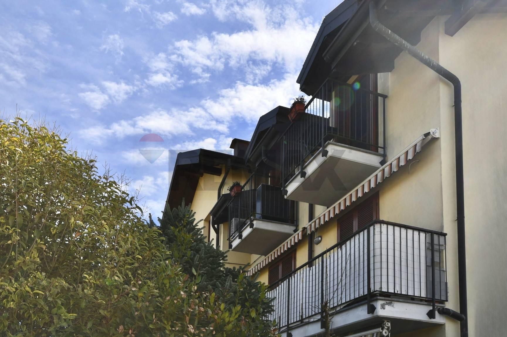 Trilocale in Via Toscanini 9, Besnate